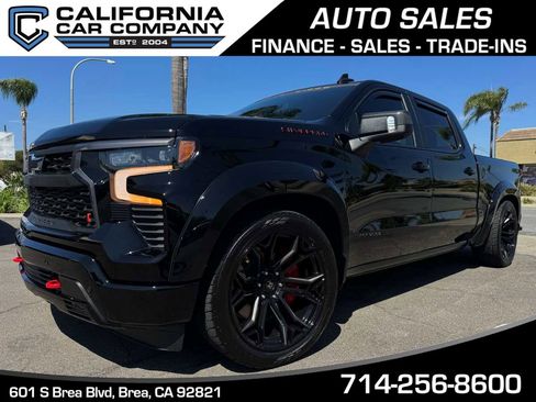 Used 2025 Chevrolet Silverado 1500 RST w/ Redline Edition AWD/4WD image 1