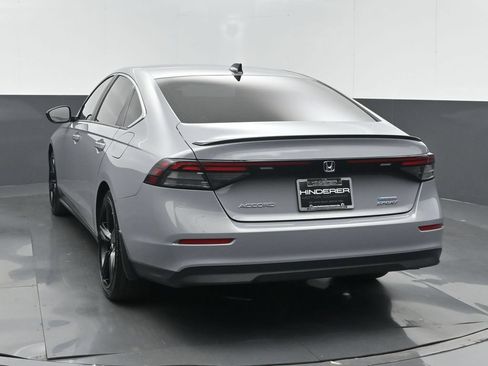 Used 2025 Honda Accord Sport image 6