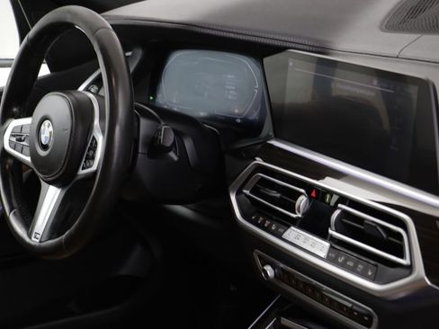 Used 2021 BMW X5 xDrive40i w/ M Sport Package AWD/4WD image 21