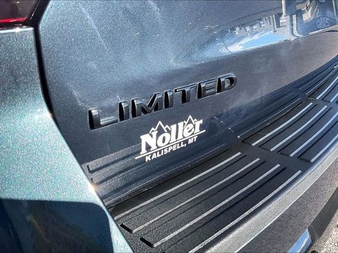 Used 2022 Ford Expedition Limited AWD/4WD image 8