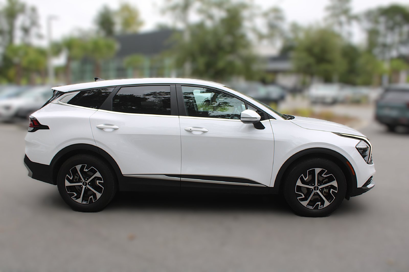 Certified 2023 Kia Sportage EX FWD image 13
