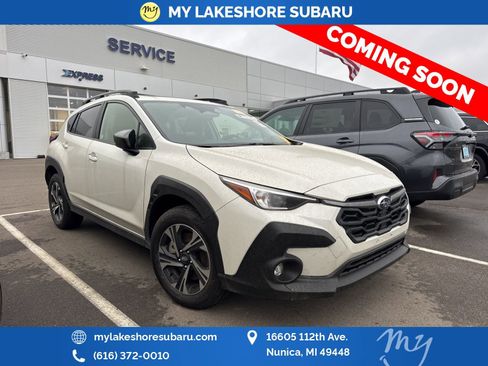 Used 2025 Subaru Crosstrek 2.0i Premium image 1