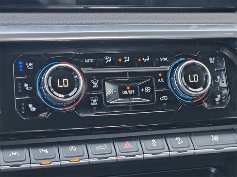 Used 2022 GMC Sierra 1500 Denali w/ Technology Package image 23