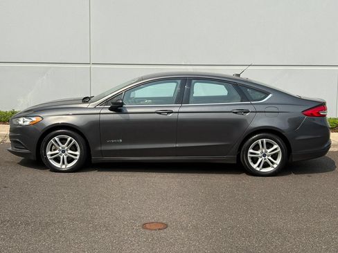 Used 2018 Ford Fusion S FWD image 3