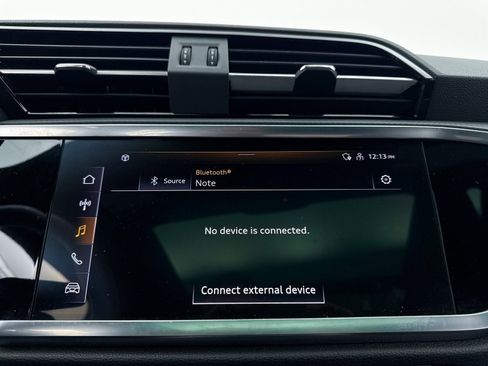 Used 2023 Audi Q3 2.0T Premium Plus w/ Premium Plus Package image 23