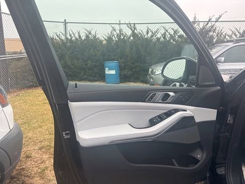 Certified 2023 BMW X5 xDrive45e w/ Executive Package image 18