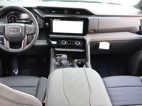 New 2026 GMC Sierra 1500 AT4X AWD/4WD image 18