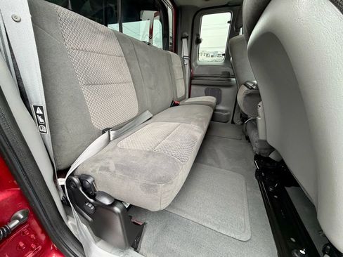 Used 2003 Ford F250 XLT image 18