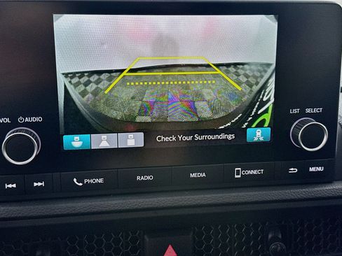 Used 2025 Honda CR-V Sport image 22