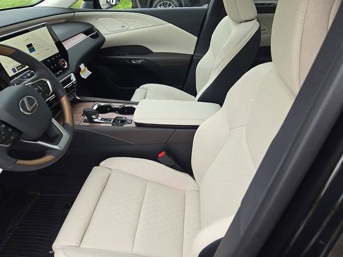 New 2026 Lexus RX 350 AWD image 13