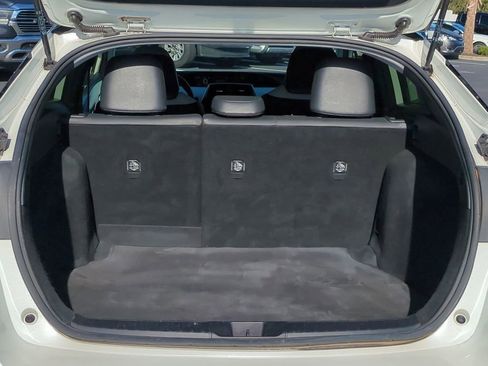 Used 2020 Toyota Prius XLE image 13