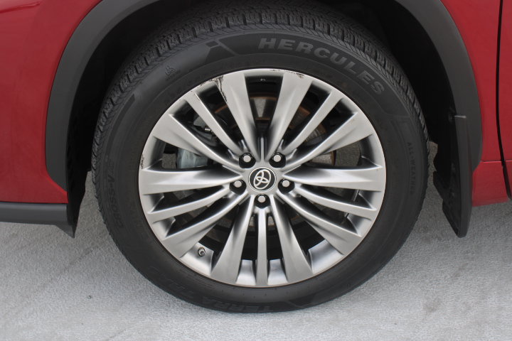 Used 2022 Toyota Highlander Platinum AWD/4WD image 8