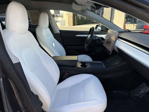 Used 2022 Tesla Model 3 Performance image 32