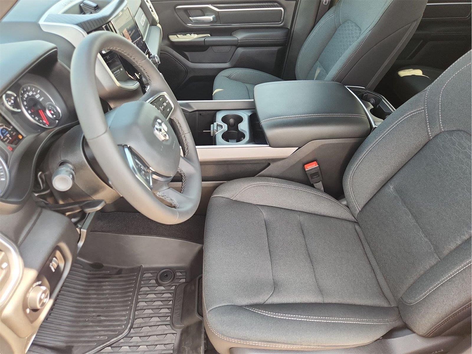 Used 2025 RAM 1500 Lone Star AWD/4WD image 18
