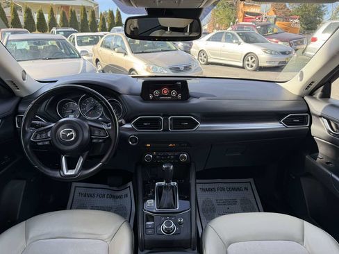 Used 2018 MAZDA CX-5 Touring w/ Preferred Equipment Package image 13