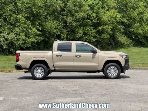 Used 2024 Chevrolet Colorado W/T image 8