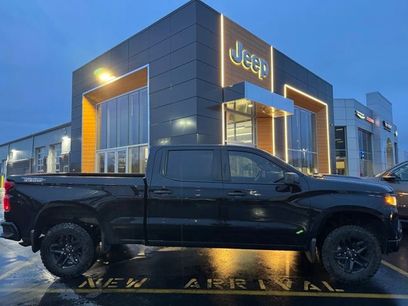 Used 2022 Chevrolet Silverado 1500 Custom Trail Boss w/ LPO, Dark Essentials Package