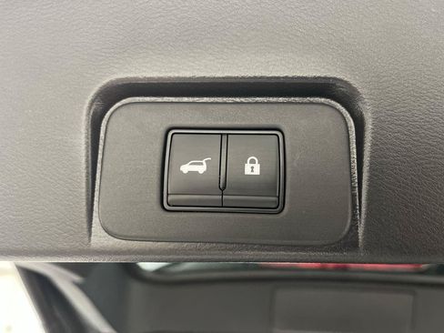 Used 2023 Nissan Rogue SV w/ SV Premium B Package AWD/4WD image 29