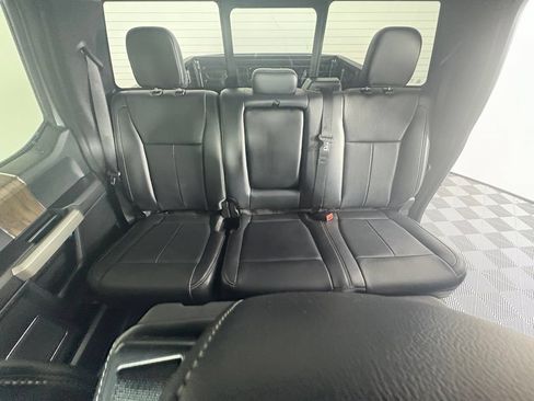 Used 2018 Ford F150 Lariat w/ Equipment Group 501A Mid AWD/4WD image 6