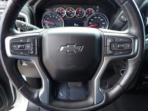 Used 2021 Chevrolet Silverado 1500 RST image 12