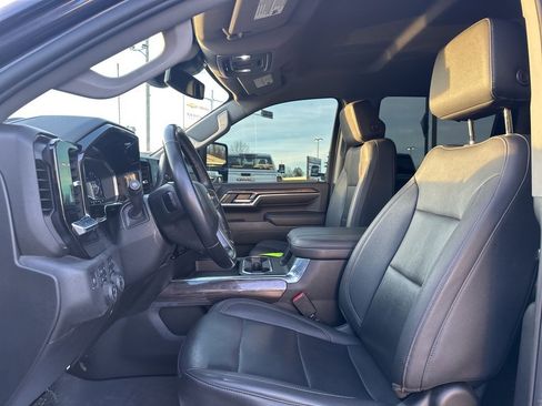 Used 2024 Chevrolet Silverado 2500 LTZ w/ LTZ Convenience Package image 13