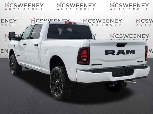 New 2026 RAM 2500 Big Horn AWD/4WD image 4