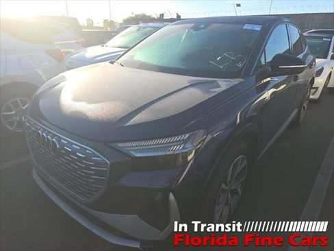 Used 2023 Audi Q4 e-tron Prestige image 2