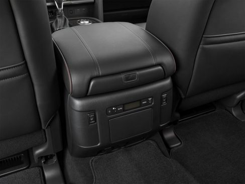 Used 2021 Nissan Armada Platinum w/ Captain's Chairs Package AWD/4WD image 26
