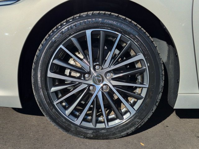Certified 2024 Lexus ES 350 w/ Premium Package FWD image 23