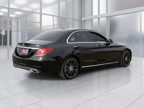 Used 2020 Mercedes-Benz C 300 Sedan image 6