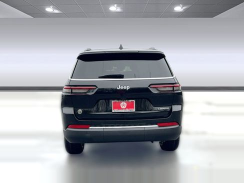 New 2025 Jeep Grand Cherokee L Laredo image 10