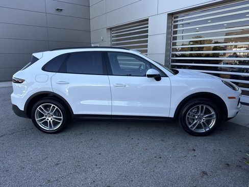 Used 2023 Porsche Cayenne Platinum Edition AWD/4WD image 8