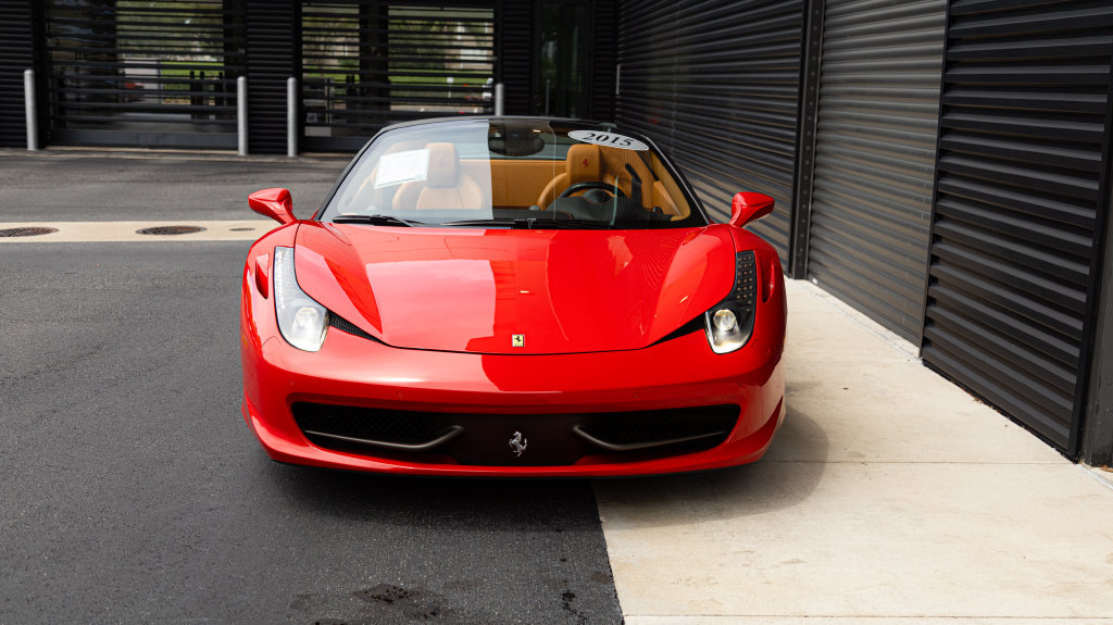 Used 2015 Ferrari 458 Spider RWD image 7