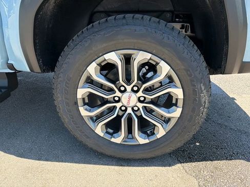 New 2026 GMC Canyon Denali AWD/4WD image 26