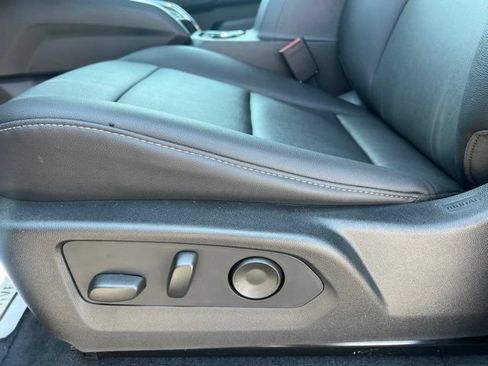 Used 2023 GMC Canyon Elevation w/ Elevation Premium Package AWD/4WD image 22