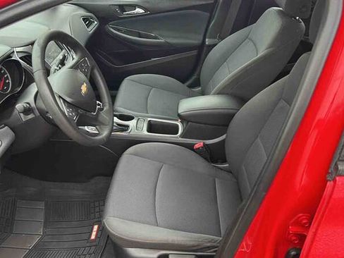 Used 2019 Chevrolet Cruze LS w/ LS Convenience Package image 10