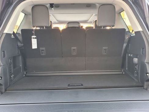 New 2025 Ford Expedition Platinum w/ Driver's Package AWD/4WD image 22