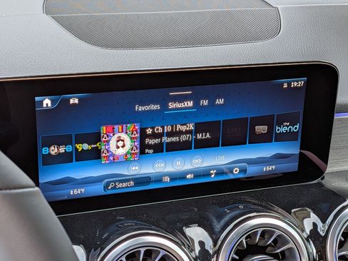 New 2026 Mercedes-Benz GLB 250 image 24