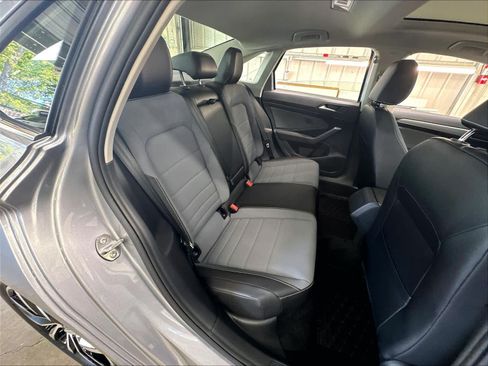 New 2026 Volkswagen Jetta SE FWD image 10