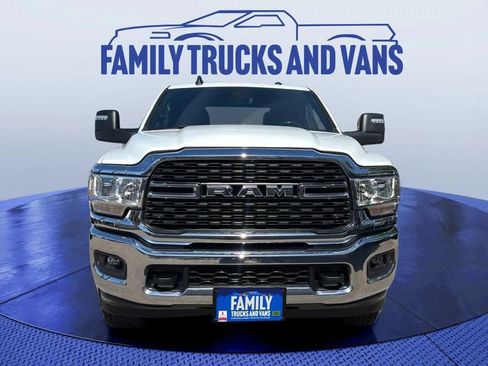 Used 2023 RAM 2500 Big Horn w/ Level 1 Equipment Group AWD/4WD image 8