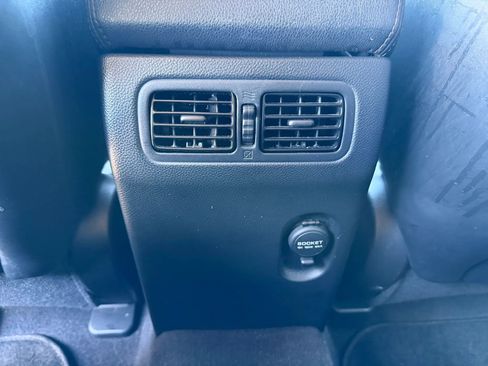 Used 2017 INFINITI QX70 AWD image 14