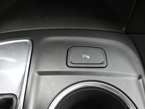 Used 2023 Chevrolet Equinox LT FWD image 21