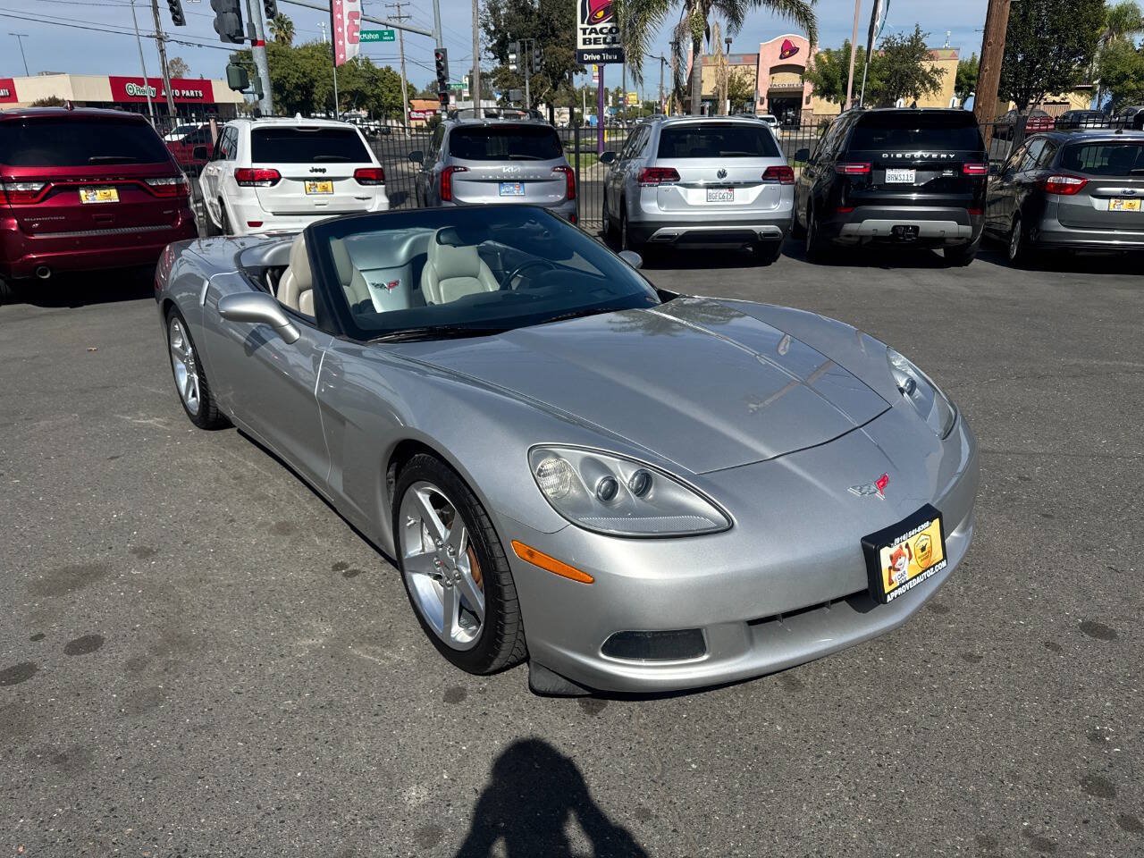 Used 2006 Chevrolet Corvette Convertible w/ Preferred Equipment Group RWD image 10