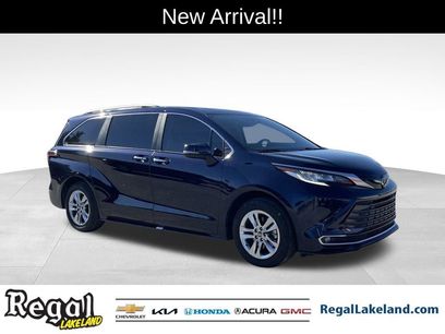 Used 2023 Toyota Sienna Limited