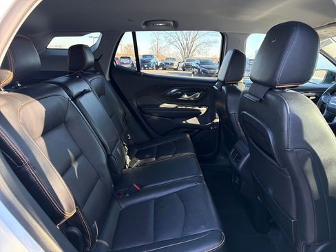 Used 2023 GMC Terrain AT4 AWD/4WD image 33