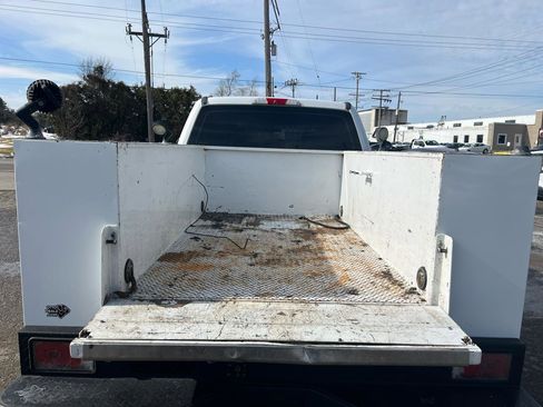 Used 2019 Ford F250 XL w/ Power Equipment Group image 15