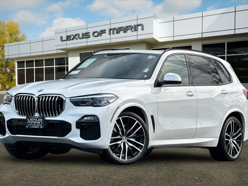Used 2019 BMW X5 xDrive40i w/ M Sport Package image 1