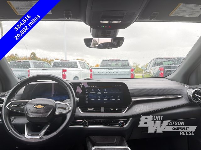 Used 2025 Chevrolet Equinox LT w/ Safety and Technology Package FWD image 17
