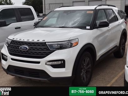 Certified 2024 Ford Explorer XLT w/ Equipment Group 202A