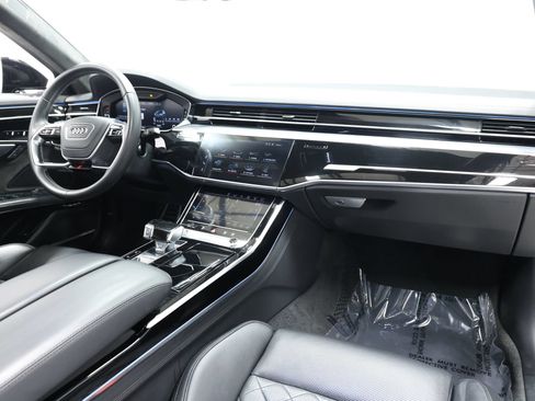 Used 2020 Audi S8 L w/ S8 Executive Package AWD/4WD image 77